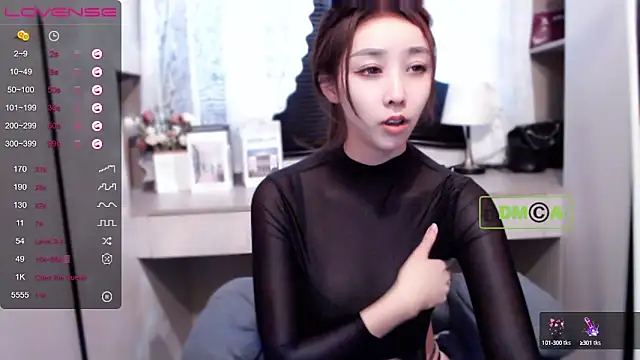 uhahyuhxjnuiaywdqy online show from 12-19-24, 04:13