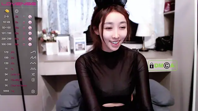 uhahyuhxjnuiaywdqy online show from 12-19-24, 07:18