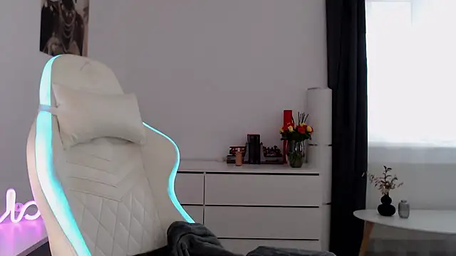 Simply the best online show from 11-08-25, 11:25