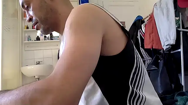 molozeb online show from 04-20-26, 01:35