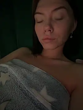 Lisaaa Alisa online show from 03-18-26, 08:32