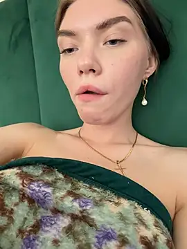 Snapshot of Lisaaa_Alisa chatting on 05-04-26, 11:13 Lisaaa Alisa online show from 05-04-26, 11:13
