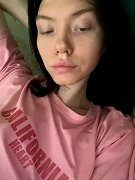 Lisaaa Alisa online show from 11-11-25, 04:07