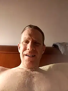 Snapshot of Blondinet92 chatting on 03-17-25, 09:35 Blondinet92 online show from 03-17-25, 09:35