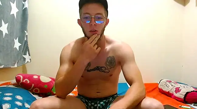 Snapshot of king-Randal chatting on 02-16-25, 05:26 king-Randal online show from 02-16-25, 05:26