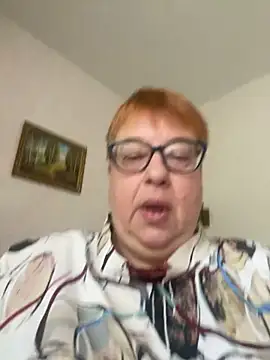 Snapshot of Klio5678 chatting on 05-07-26, 07:34 Klio5678 online show from 05-07-26, 07:34