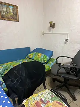 Klio5678 online show from 11-16-25, 08:13