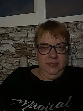 Snapshot of Klio5678 chatting on 06-03-26, 07:29 Klio5678 online show from 06-03-26, 07:29
