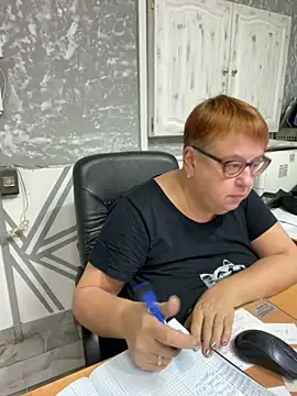 Klio5678 online show from 11-12-25, 07:18