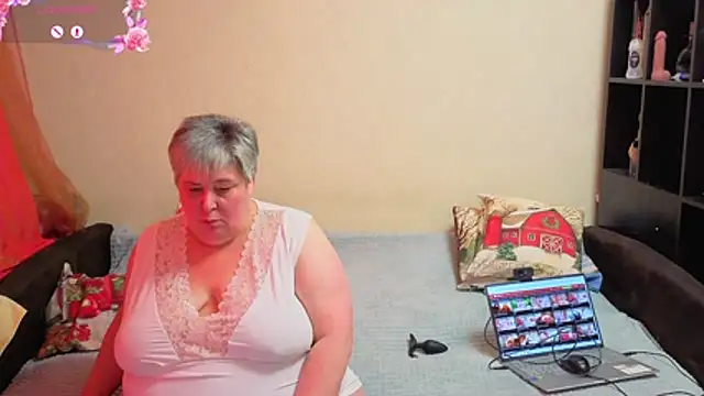 Klio5678 online show from 02-19-26, 08:55