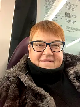 Klio5678 online show from 12-20-25, 09:12