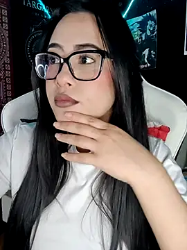 Janna mnt online show from 12-17-25, 04:50