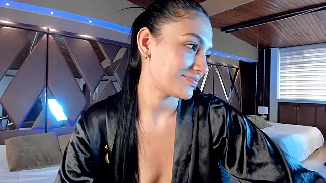 Snapshot of carina_rossi chatting on 02-18-25, 06:47 carina rossi online show from 02-18-25, 06:47