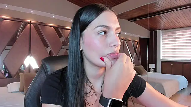 carina rossi online show from 10-22-25, 12:59