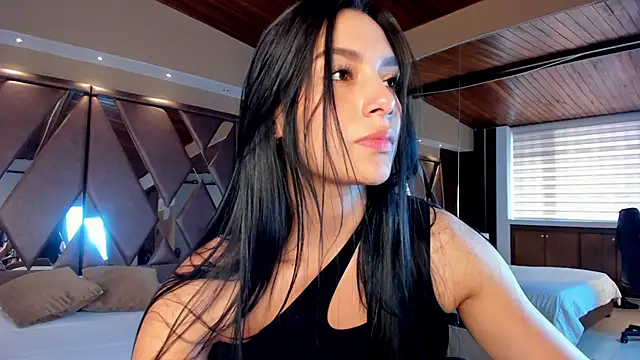 Snapshot of carina_rossi chatting on 02-22-25, 11:57 carina rossi online show from 02-22-25, 11:57