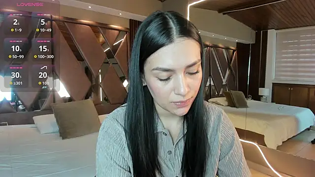 Snapshot of carina_rossi chatting on 09-20-25, 12:43 carina rossi online show from 09-20-25, 12:43