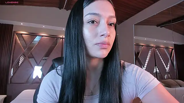 carina rossi online show from 11-24-25, 12:38