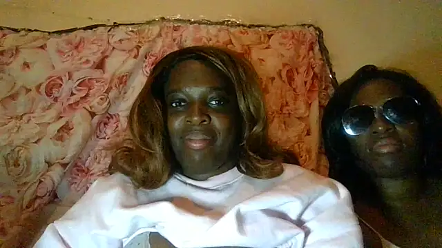 Brandyuk2 online show from 10-24-25, 08:08