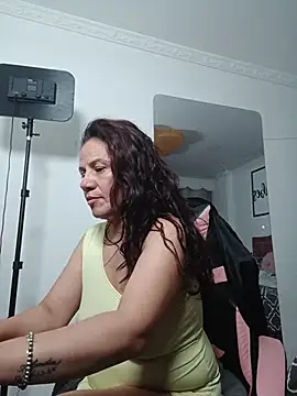 Marie Mature online show from 11-23-25, 02:10