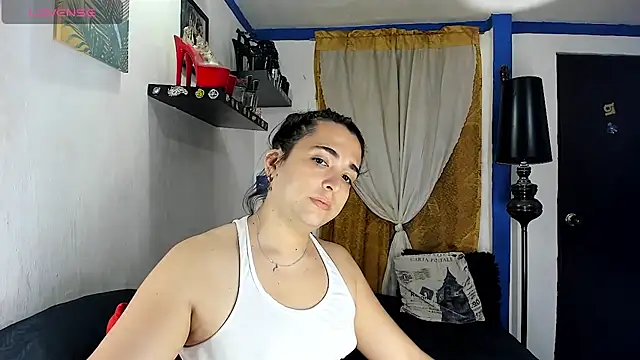 SARAMISHA online show from 03-05-26, 04:47