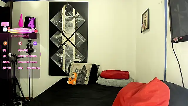 SARAMISHA online show from 04-03-26, 04:19