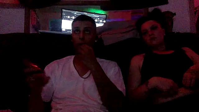 Snapshot of sammbae23 chatting on 10-17-25, 01:53 sammbae23 online show from 10-17-25, 01:53