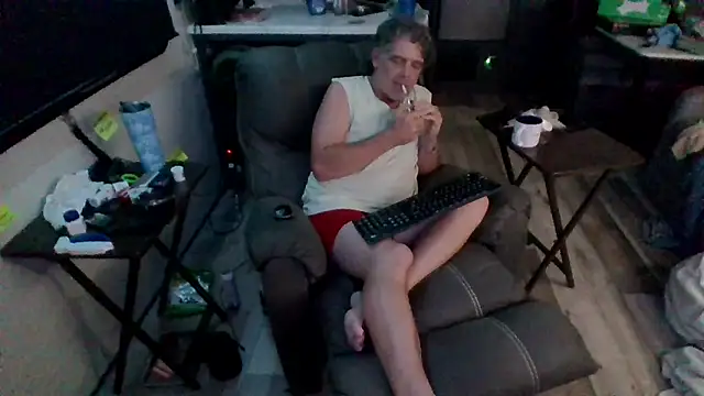 lateniter online show from 04-09-26, 09:59