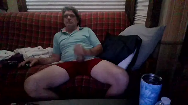 lateniter online show from 03-08-26, 10:18