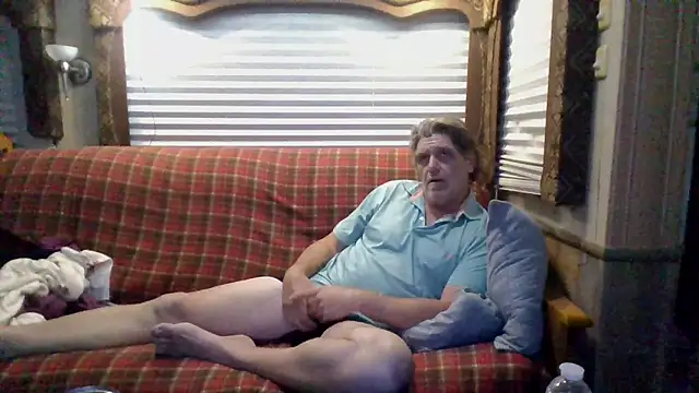 Snapshot of lateniter chatting on 02-22-26, 07:00 lateniter online show from 02-22-26, 07:00