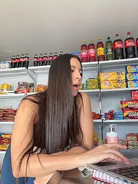 LittleDoll    online show from 02-28-26, 01:00