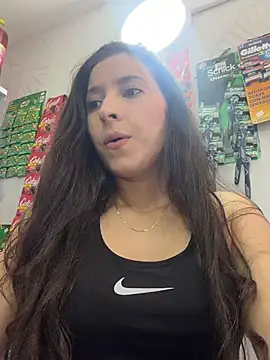 LittleDoll    online show from 02-14-26, 03:56