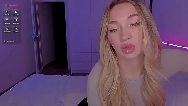 bailey kat online show from 11-25-25, 07:47