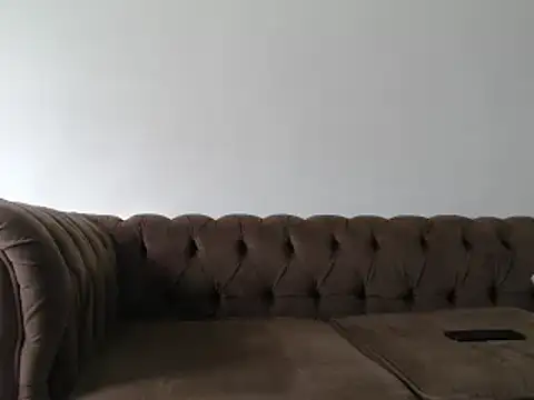 officialkhakes za online show from 03-19-26, 10:37