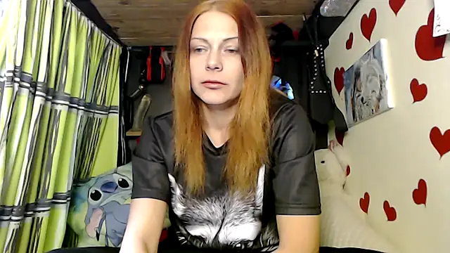 Snapshot of HarleyQuinn_69 chatting on 09-19-25, 07:40 HarleyQuinn 69 online show from 09-19-25, 07:40