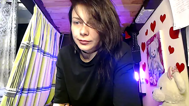 Snapshot of HarleyQuinn_69 chatting on 03-04-25, 09:11 HarleyQuinn 69 online show from 03-04-25, 09:11