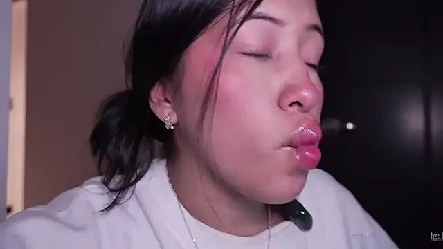 nerak 1a  online show from 03-18-26, 07:04