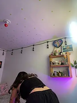 LiliJones  online show from 02-10-26, 03:22