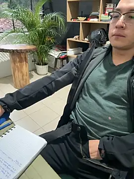 Snapshot of 97banana chatting on 09-17-25, 11:07 97banana online show from 09-17-25, 11:07