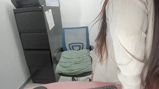 Luna Dumont online show from 02-09-26, 12:25