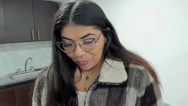 Luna Dumont online show from 09-12-25, 11:43