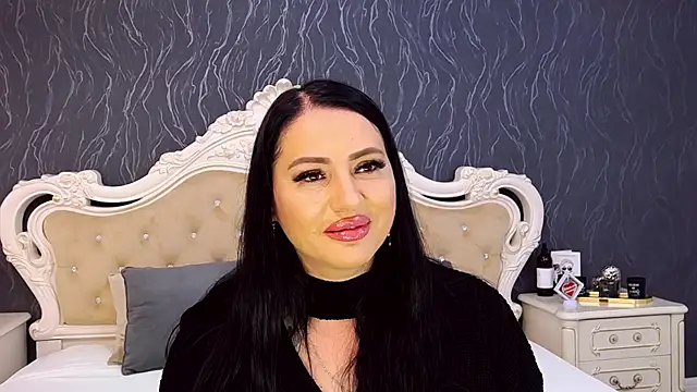 Lauren Saint online show from 11-17-25, 03:38