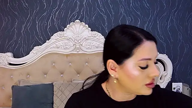 Lauren Saint online show from 03-11-26, 06:24