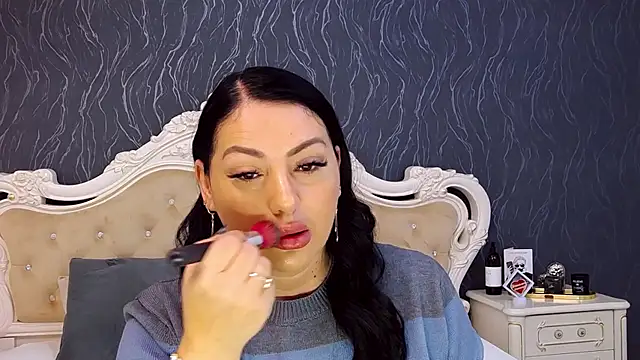 Lauren Saint online show from 12-01-25, 08:15