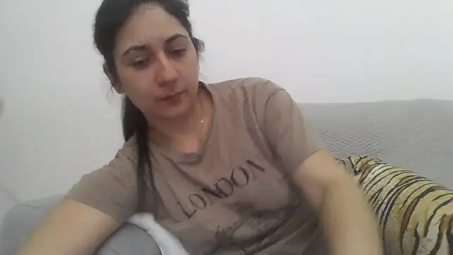 Snapshot of davenmichelle00 chatting on 03-03-26, 05:20 davenmichelle00 online show from 03-03-26, 05:20