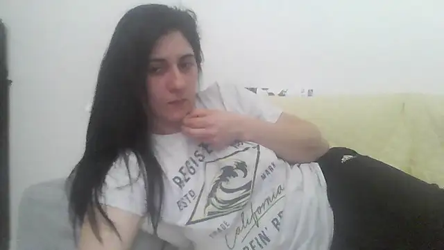 Snapshot of davenmichelle00 chatting on 03-19-26, 06:08 davenmichelle00 online show from 03-19-26, 06:08