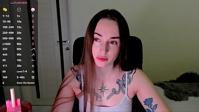 Kimmberr online show from 09-18-25, 02:47