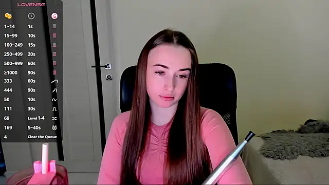 Kimmberr online show from 10-23-25, 04:44