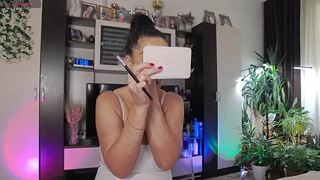 SheilaRyan online show from 03-24-26, 05:07