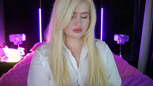 CocoSecretss online show from 12-17-24, 07:39