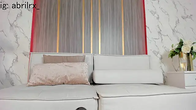 Dollar-girl online show from 02-13-26, 02:06